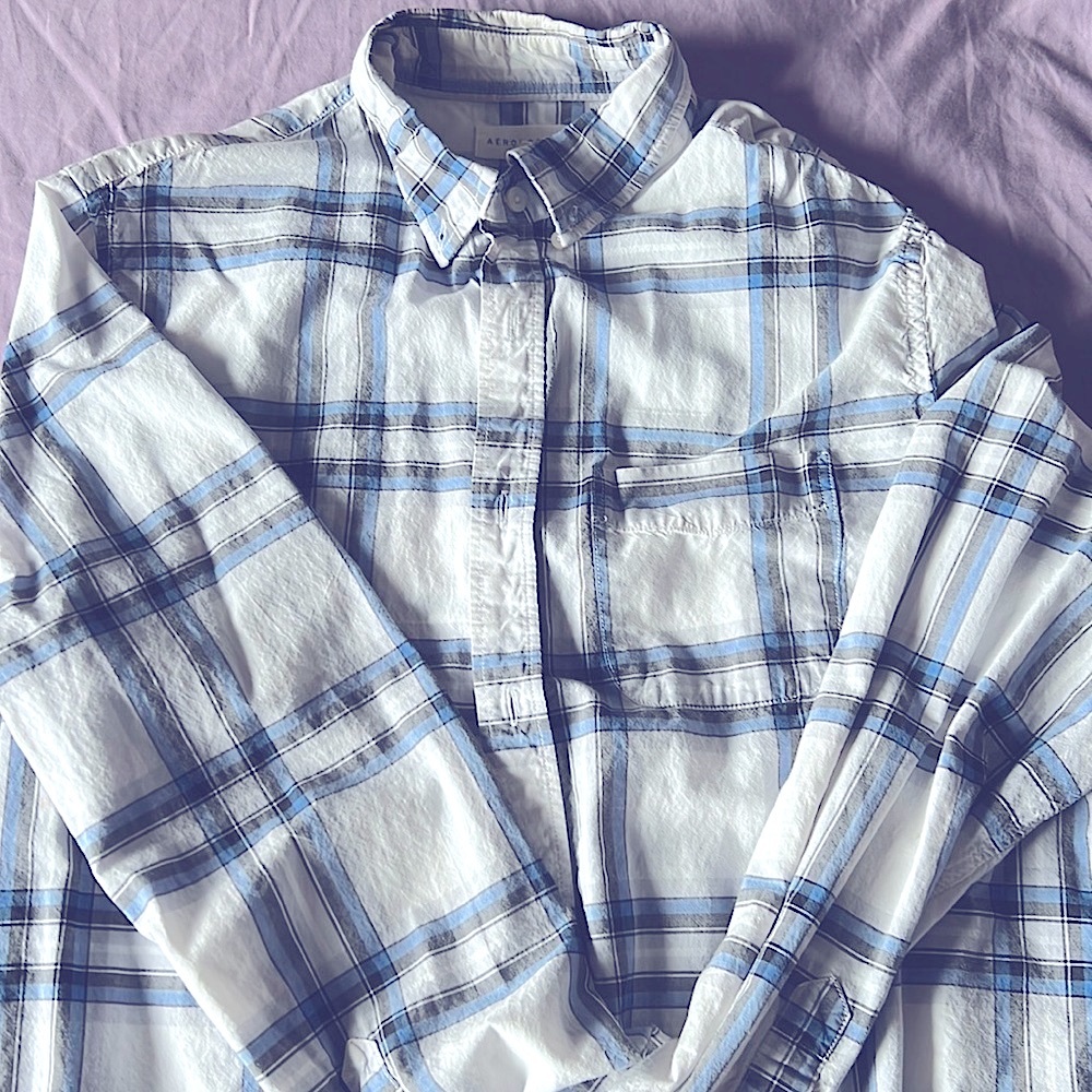 Medium White, Grey & Light Blue Plaid Dress Shirt by Aéropostale.